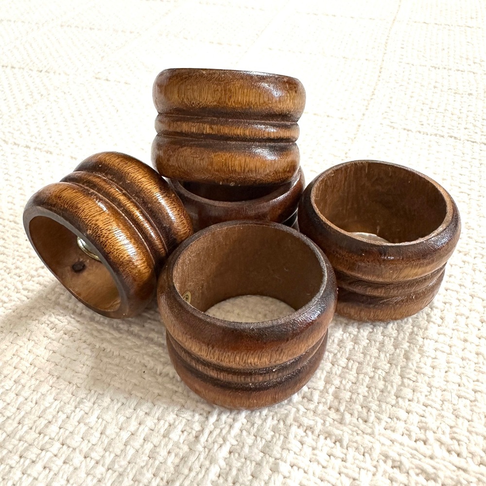 VTG‎ Ribbed Wood Napkin Rings Set of 5 MCM Boho Rustic Table Decor Barrel Shape